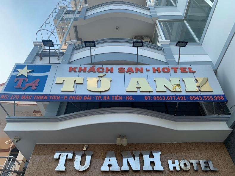 Отель Khach San Tu Anh Хатьен Экстерьер фото